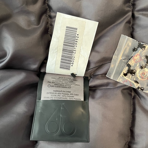 Moose Knuckles Men’s Down Parka - Picture 9 of 10